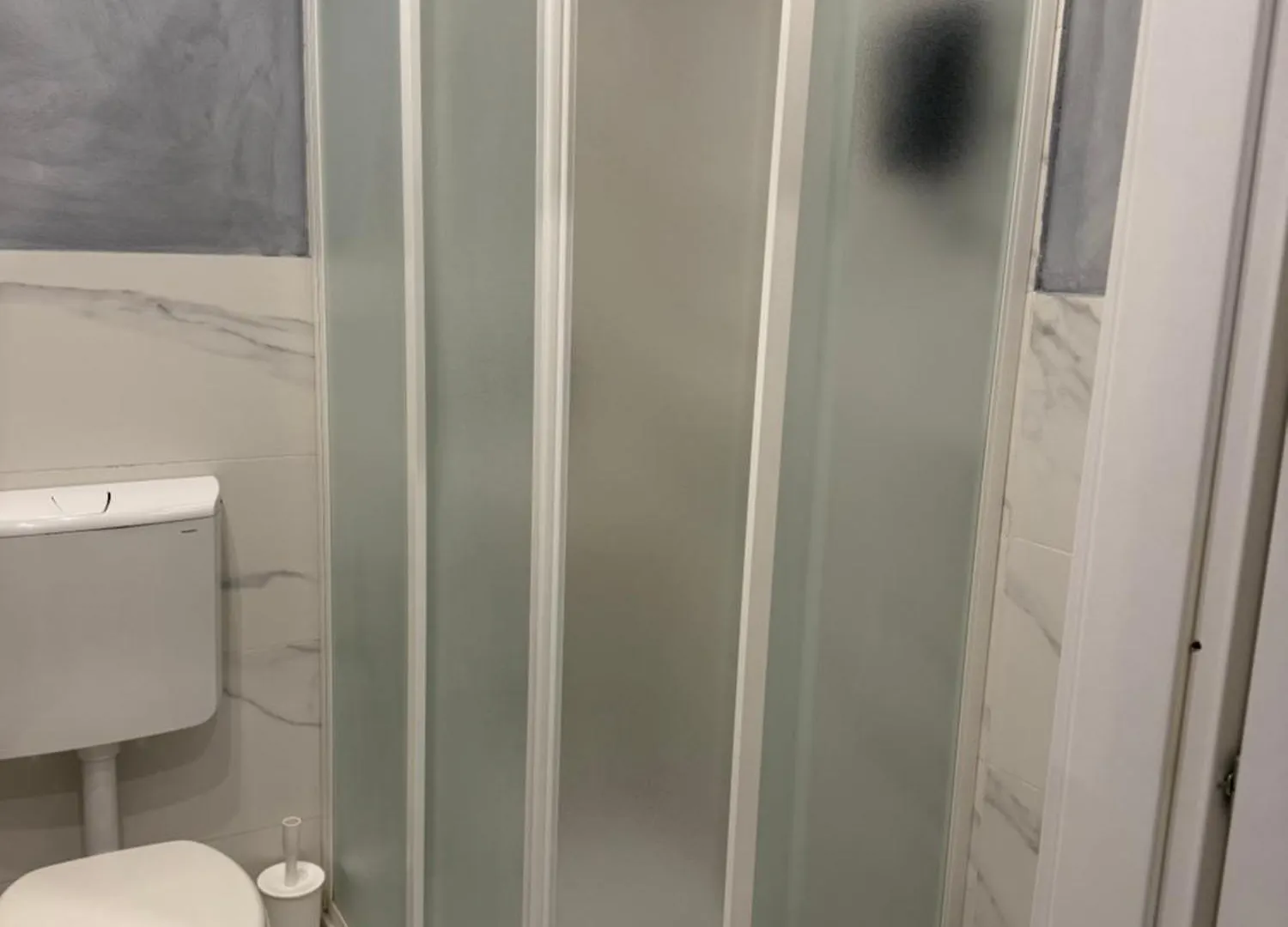 Guest house Lion University&Youth Hostel Milano 2 Italy