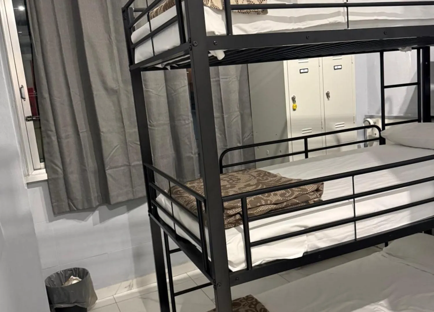 Guest house Lion University&Youth Hostel Milano 2 Italy